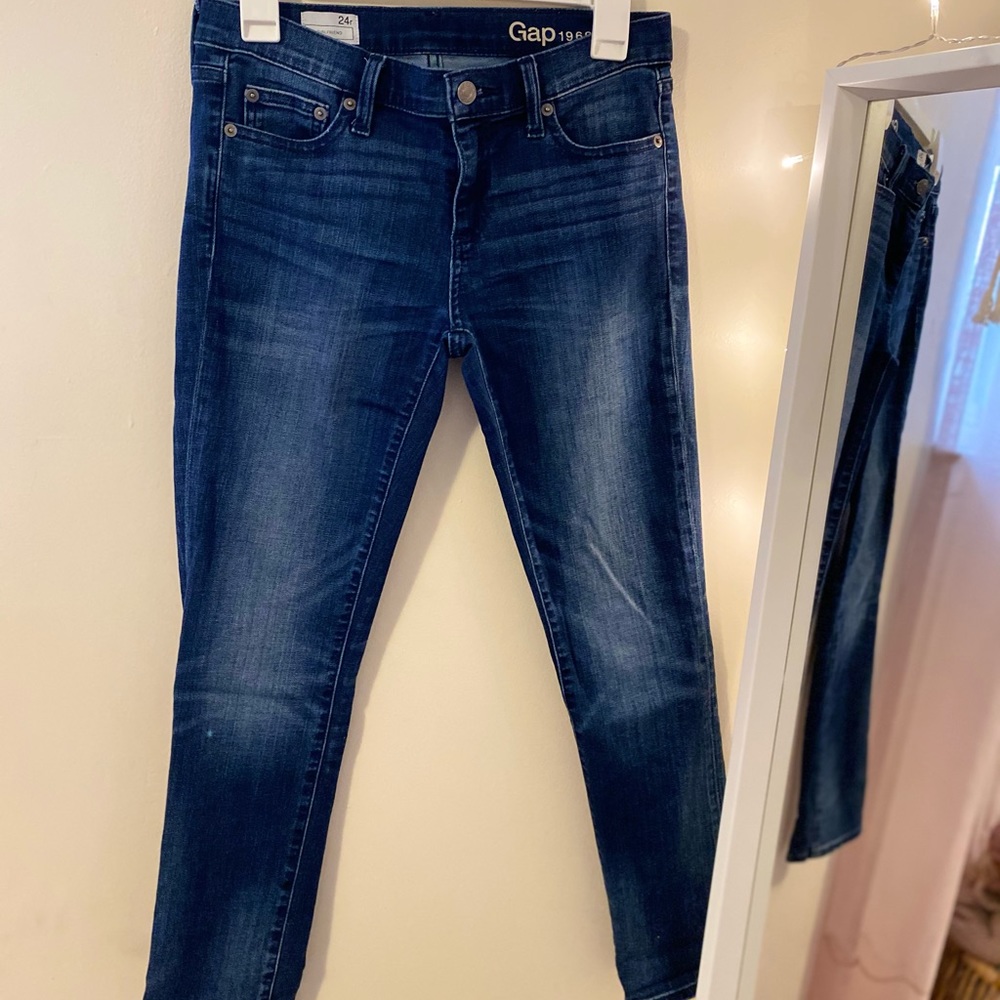 Gap Girlfriend Fit Jeans - Size 24 Regular